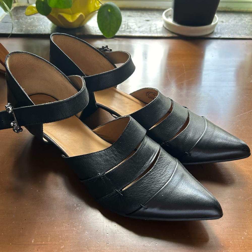 John Fluevog Allison buckle flats